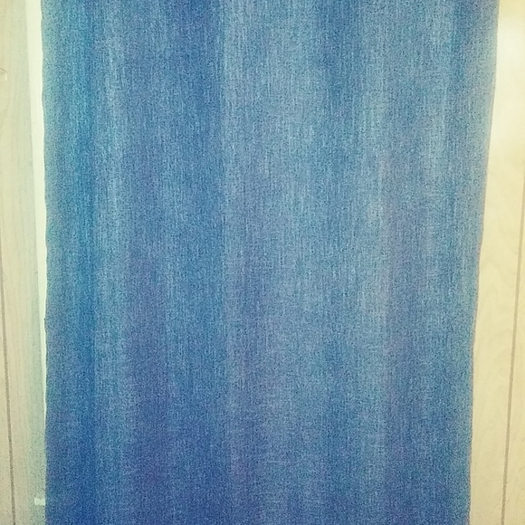 ⭐🌷Better Homes 🏡and Gardens🌱 Blue Curtain Panel - Picture 5 of 5